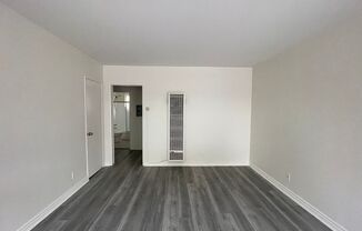 *MOVE IN SPECIAL DISCOUNT* Modern 1-Bedroom Apartment in Northridge – Freshly Updated & MOVE IN READY