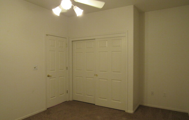 2 beds, 2 baths, $1,995