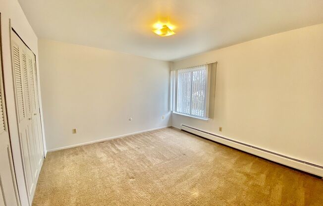 1 bed, 1 bath, 800 sqft, $1,195, Unit 17