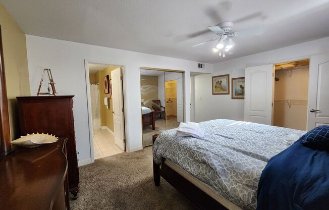 2 beds, 2 baths, $1,675, Unit # 2069