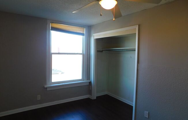 1 bed, 1 bath, 476 sqft, $600, Unit Unit 26