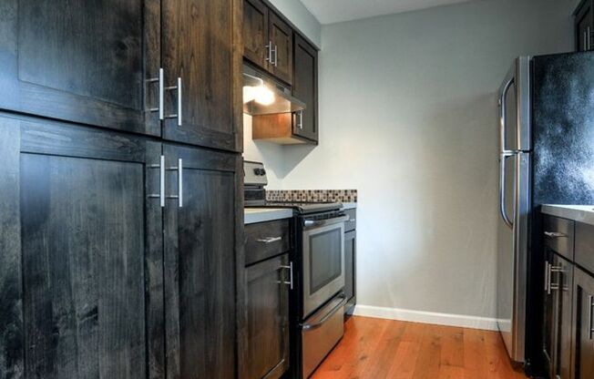 1 bed, 1 bath, 840 sqft, $1,875, Unit 46