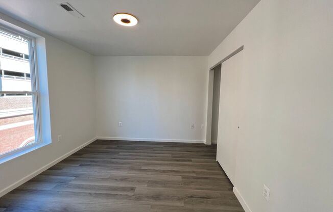 1 bed, 1 bath, 545 sqft, $1,704, Unit 511