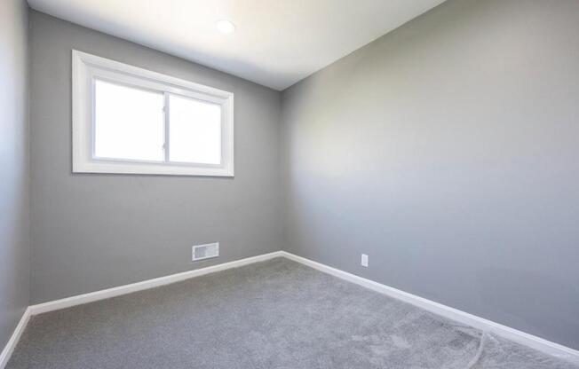 3 beds, 2 baths, 1,240 sqft, $1,850