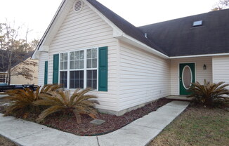 3 beds, 2 baths, $2,200