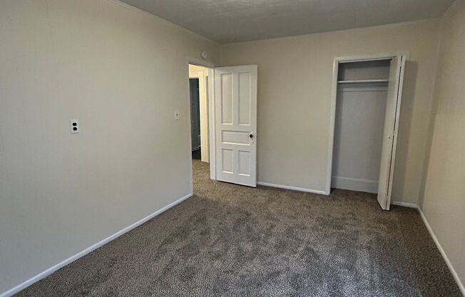 3 beds, 1 bath, $1,350