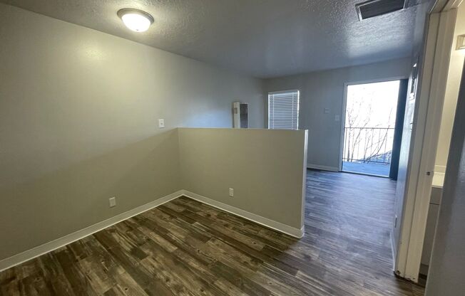 Studio, 1 bath, 380 sqft, $724, Unit IP-52