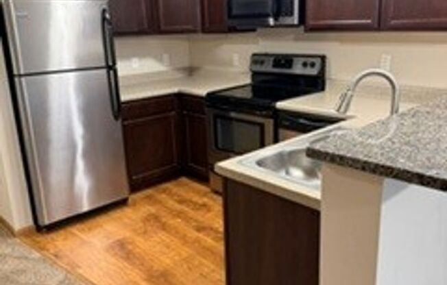Studio, 1 bath, 524 sqft, $1,165, Unit 5001-313