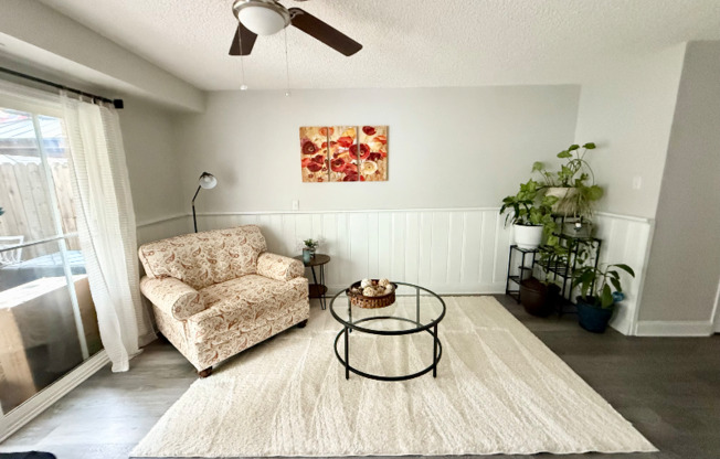 20 HOLLYBROOKE DR