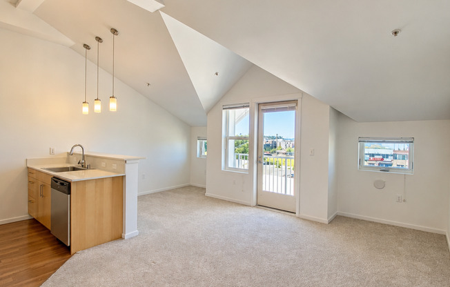 1 bed, 1 bath, 600 sqft, $2,295, Unit 1505-A