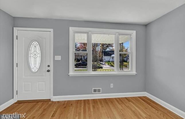 3104 R Edgewood