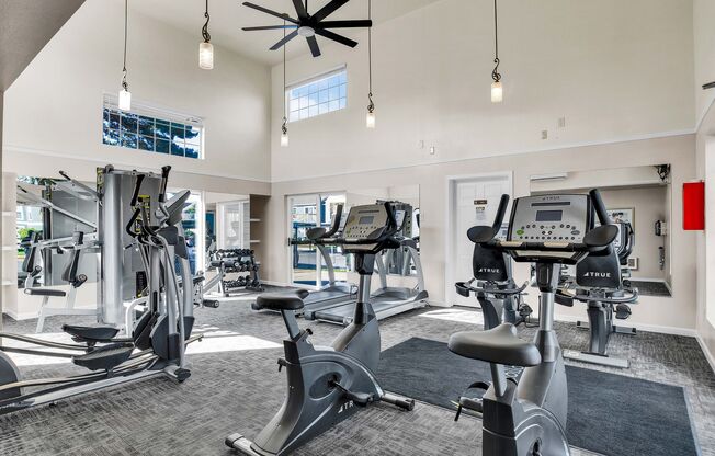 BROOK HOLLOW APARTMENTS