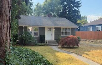 3bd/2ba Seattle Home