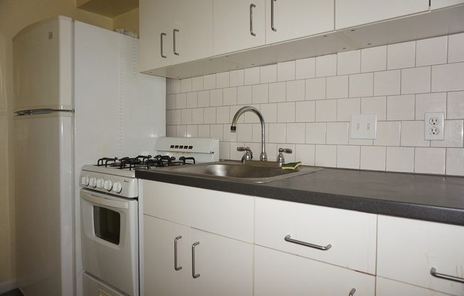 1 bed, 1 bath, $899, Unit 2nd Flr