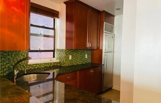 30 E 37th St, New York NY