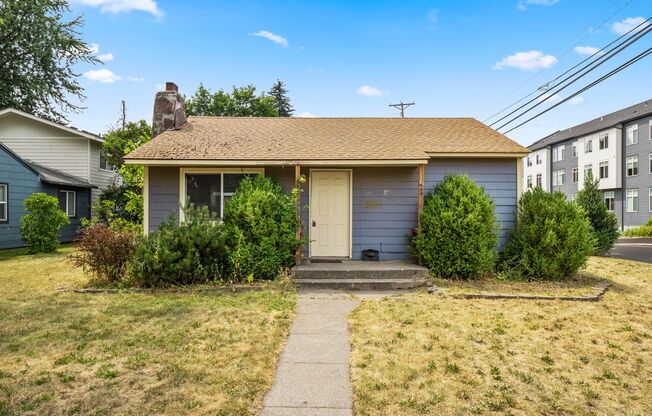 4 bed 2 bath house with shop close to EWU!