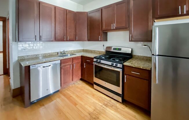 3 beds, 2 baths, 1,960 sqft, $3,950, Unit 3637-1