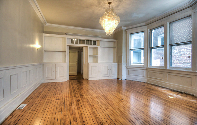 2233 Monument Ave.