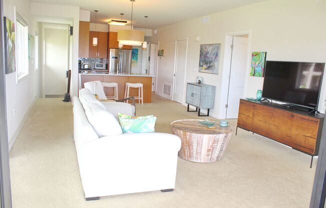 3 beds, 2 baths, $7,995, Unit UNIT 6 204