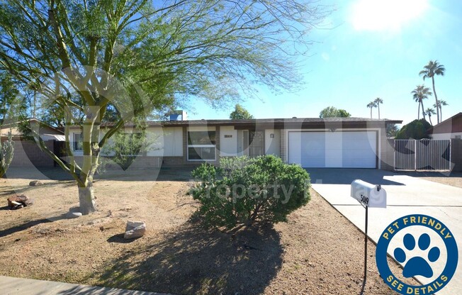 5019 E LAUREL LN