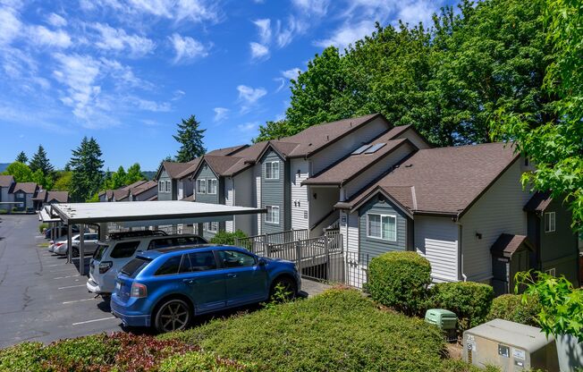 2 beds, 2 baths, 1,030 sqft, $1,725, Unit 714