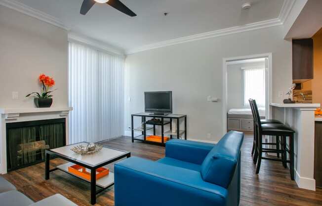 Living room at Midvale Apartments, Los Angeles, California