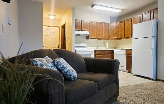 Studio, 1 bath, 350 sqft, $1,200, Unit island-3AF