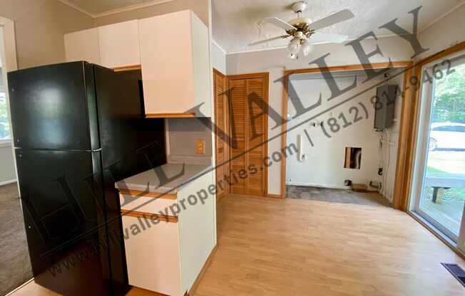 2 beds, 1 bath, $875