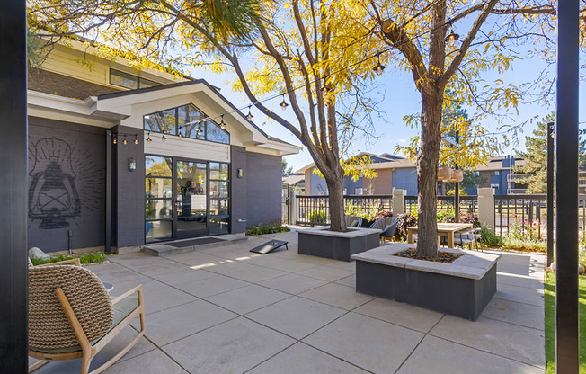 outdoor courtyard with landscaping
