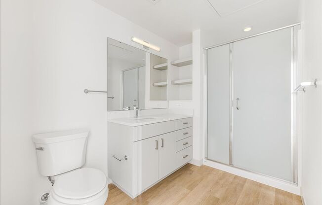 2 beds, 2 baths, 950 sqft, $2,599, Unit 202