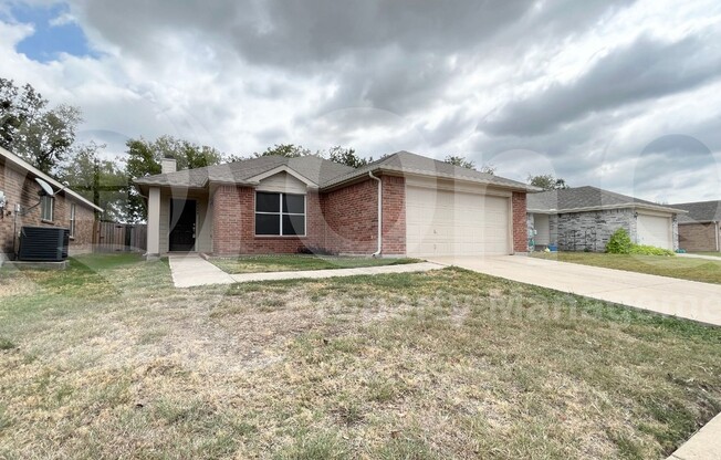 8644 BOSWELL MDWS DR