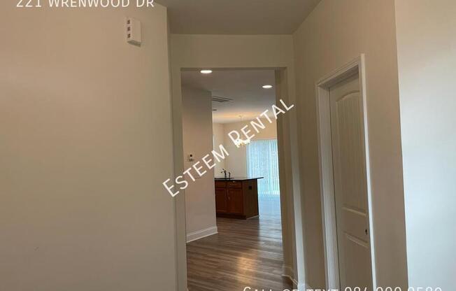 221 WRENWOOD DR