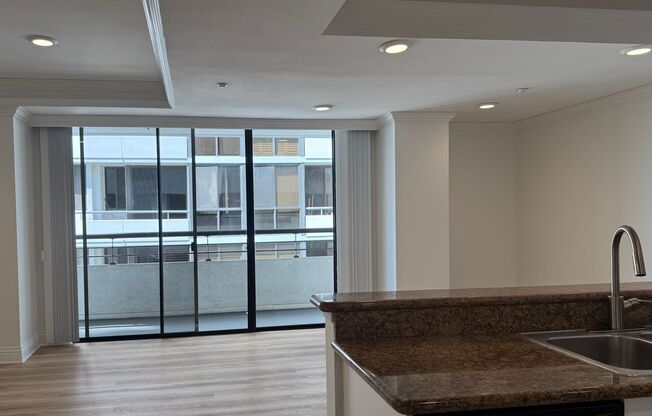 2 beds, 2.5 baths, 1,700 sqft, $4,550, Unit 508