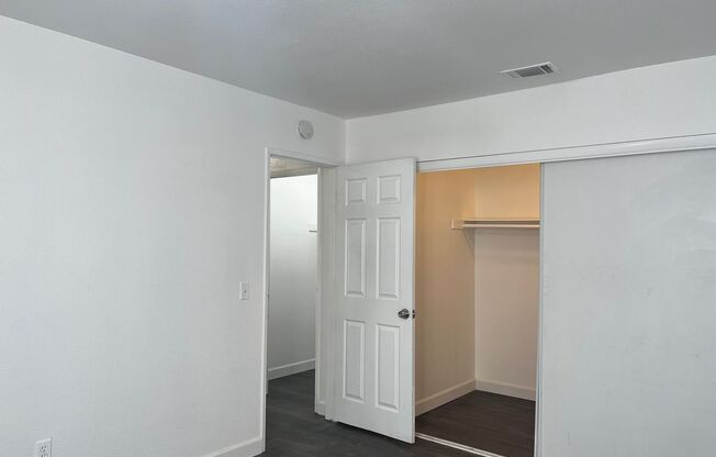 3 beds, 2 baths, 1,268 sqft, $1,895, Unit Unit #2