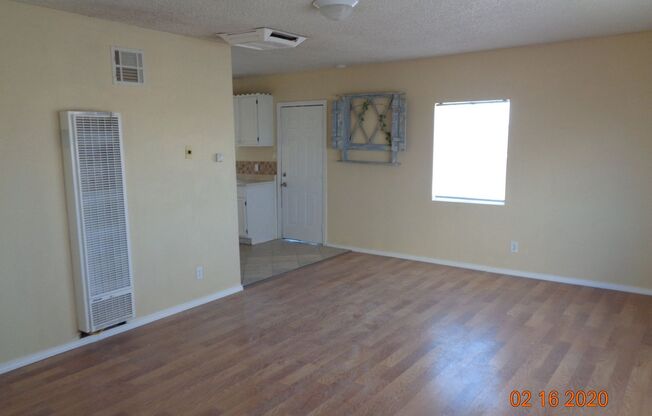 Cozy Ranch House on 2.5 Acres