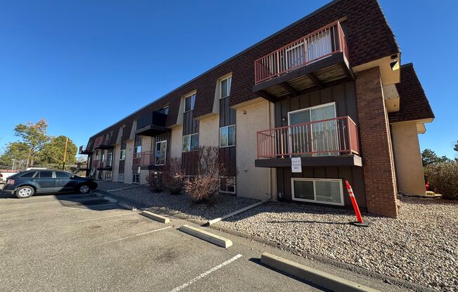 1 bed, 1 bath, $1,400, Unit # 302 A 6