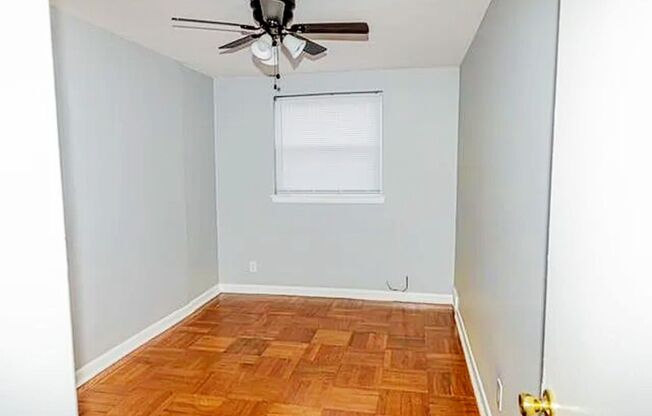 3 beds, 1 bath, $1,700