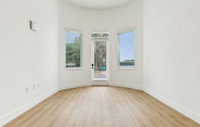 2 beds, 2 baths, 803 sqft, $1,995, Unit 106