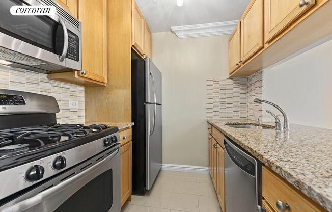 1 bed, 1 bath, 632 sqft, $4,650, Unit 6G