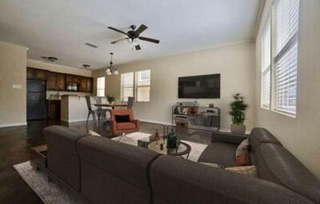 College Ave Apartments