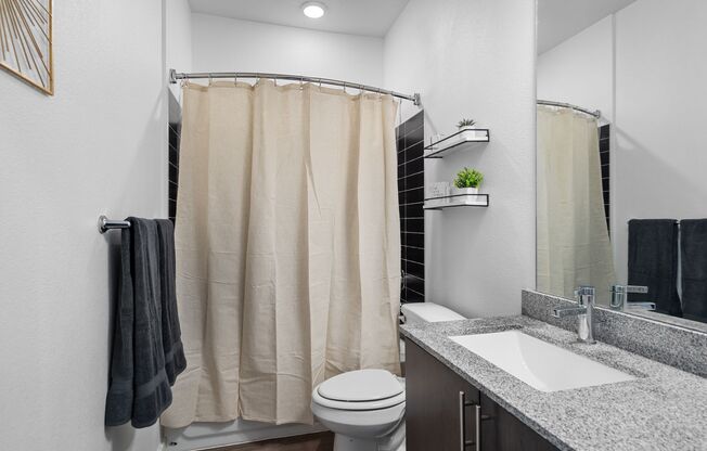Studio, 1 bath, 327 sqft, $999, Unit #229