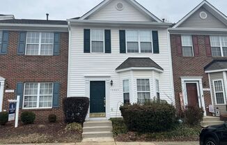 Renovated 3 Bed | 2.5 Bath Townhouse in North Raleigh! *Move in Special*
