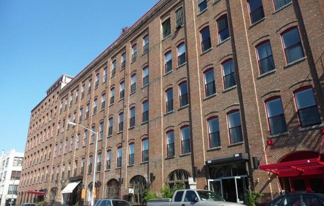 85 N 3 ST