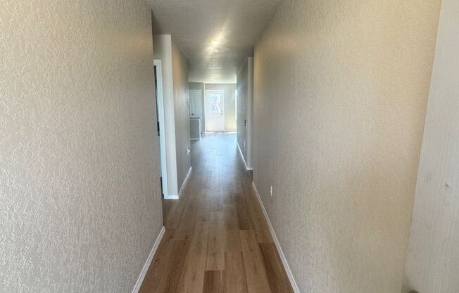 A Must-See Move-In Ready Home with Solar Panels & Modern Upgrades! Mission Del Lago, South San Antonio
