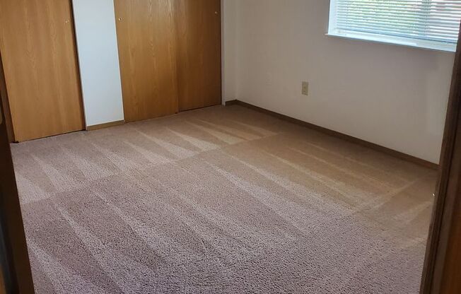 2 beds, 1 bath, 850 sqft, $1,269, Unit PL   7308