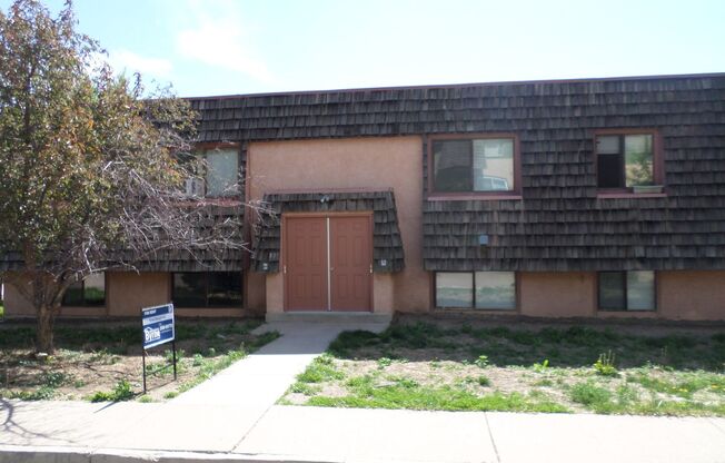533 Superior St