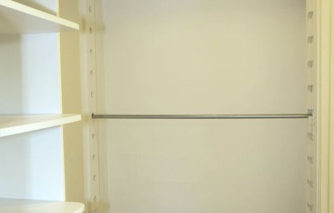 Studio, 1 bath, 241 sqft, $1,150, Unit 209