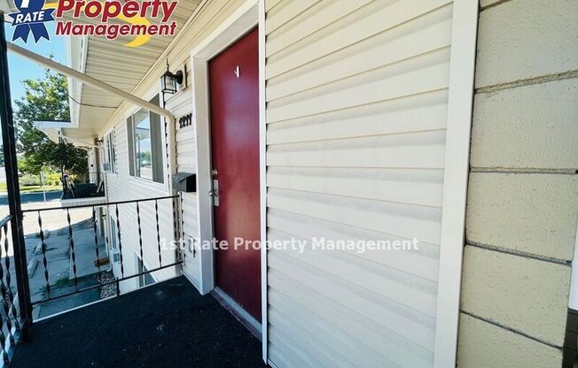 1211 W BEACON ST
