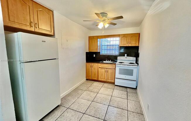 701 NORTHWEST 7 AVE