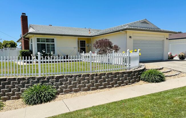 Adorable 3 bedroom in La Mesa!